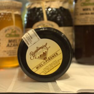 Miel con Piñones Benamiel